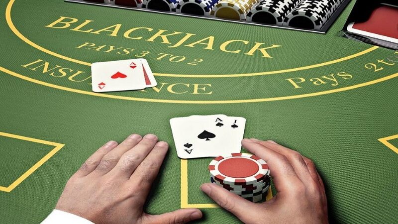 Game có luật chơi bài Blackjack khá dễ hiểu